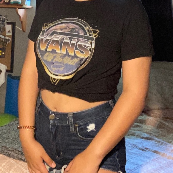 XLG Vans Crop Top - Picture 3 of 4